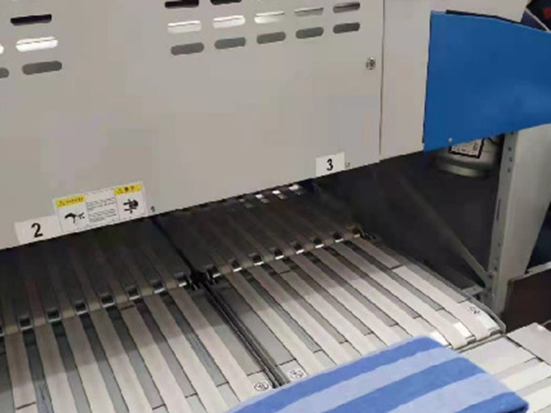 肃北巾类折叠机-01