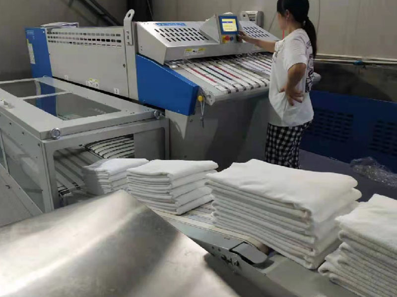 肃北巾类折叠机-02